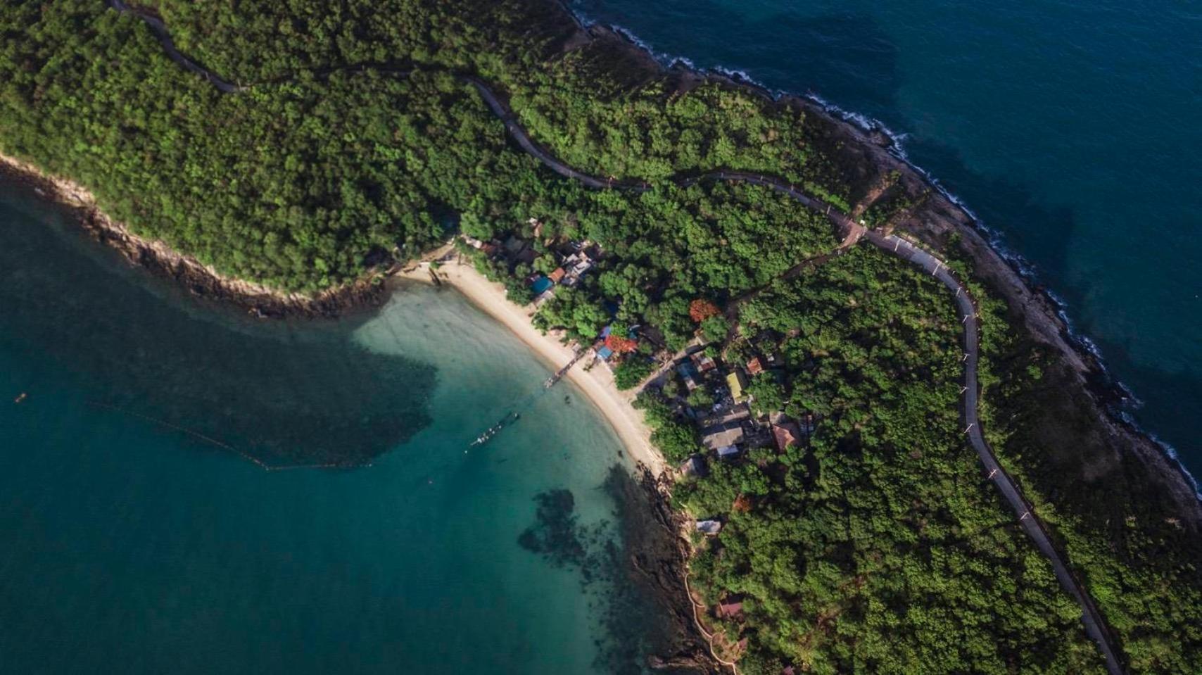 ลุงดำฮัทบีช Hotel Koh Samet Exterior photo